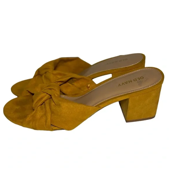 Old Navy Faux Suede Knotted Mustard Block Heel Mules Size 9 - Picture 4 of 7